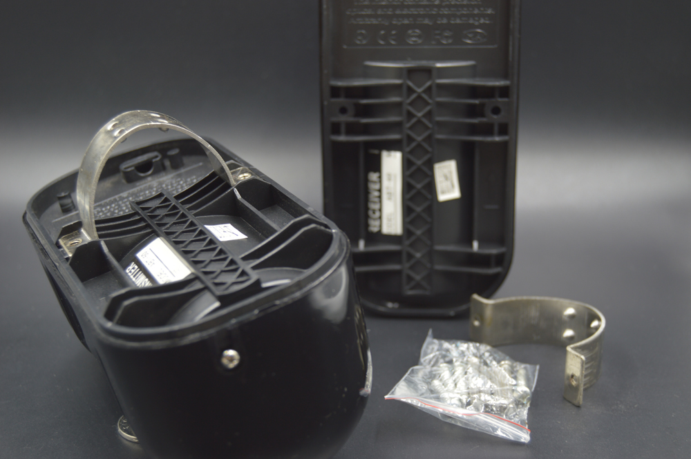 Dual-beam 100-meter active infrared beam detector